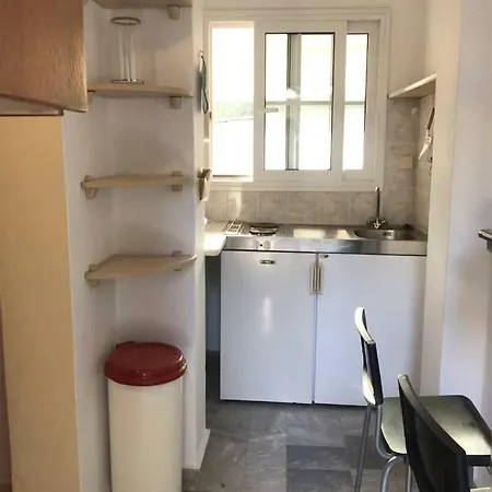 Wiola Apartment Tolo